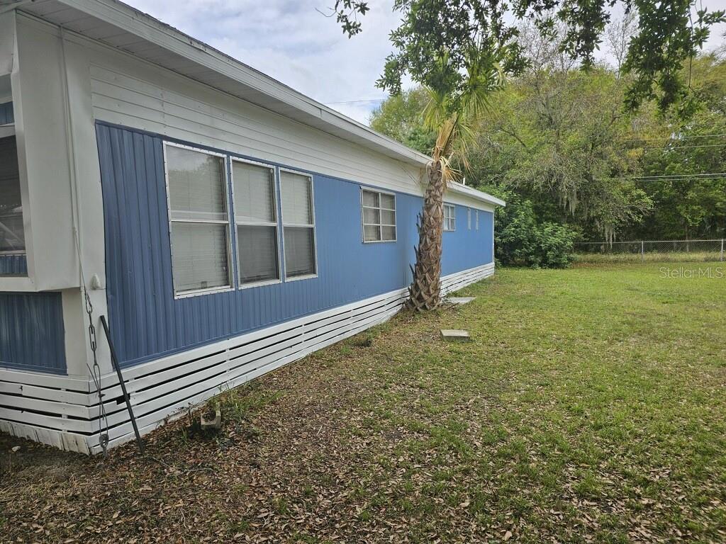 124 COTTON COURT, AUBURNDALE, FL — photo 2 of 8