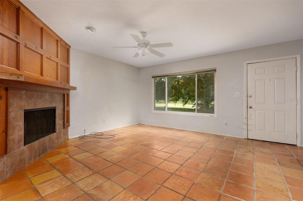 8812 SW 111TH TERRACE, GAINESVILLE, FL — photo 5 of 30