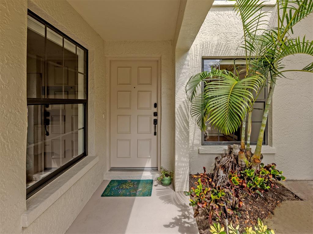4713 WINSLOW BEACON UNIT 5, SARASOTA, FL — photo 4 of 30