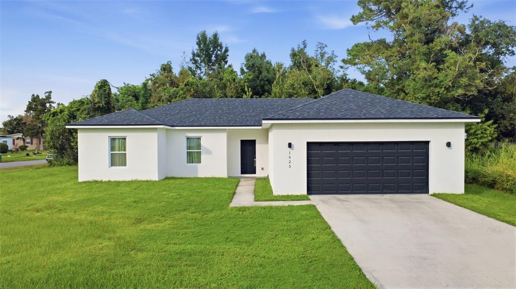 1523 ZINNIA DRIVE