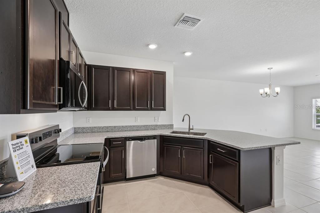 394 SEQUOIA DRIVE, LAKE WALES, FL — photo 5 of 21
