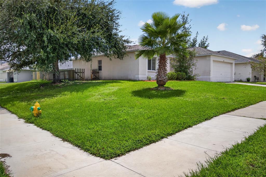 310 SHELBY BROOKE DRIVE, PLANT CITY, FL — photo 3 of 27
