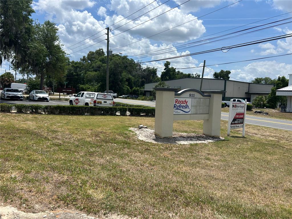 811 NE 16TH STREET UNIT 103-104, OCALA, FL — photo 3 of 11