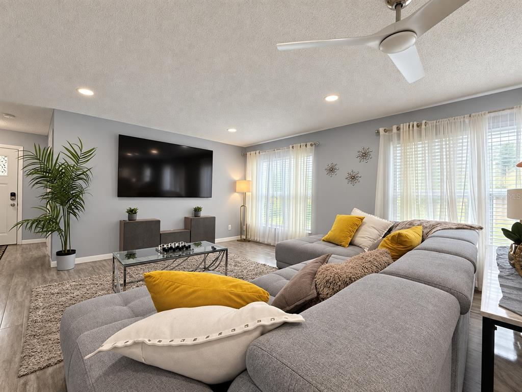 4440 BLEASDALE AVENUE, ORLANDO, FL — photo 4 of 19