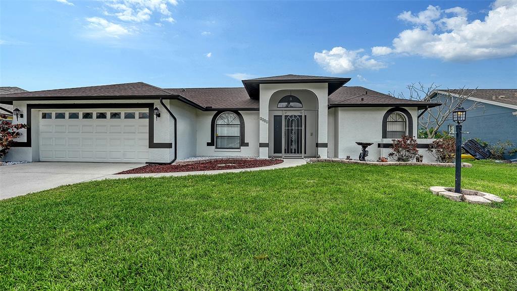 5594 WILDE OAK WAY