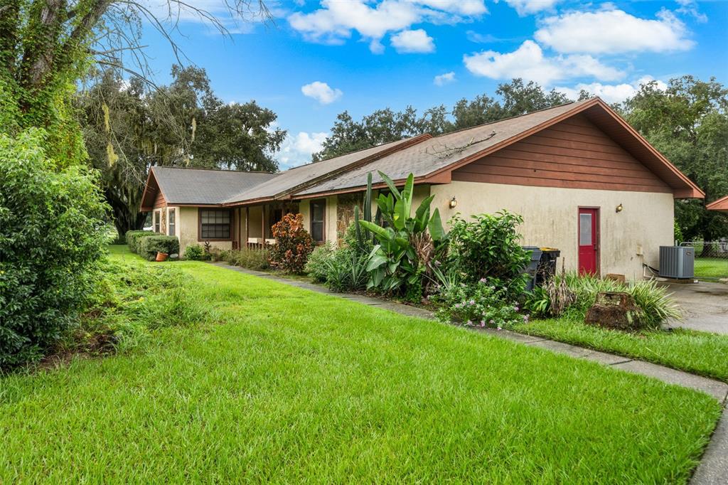 4253 STAFFORD DRIVE, WINTER HAVEN, FL — photo 3 of 35