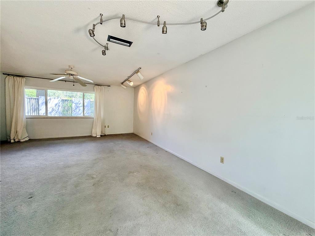 4003 NW 34TH PLACE, GAINESVILLE, FL — photo 5 of 30
