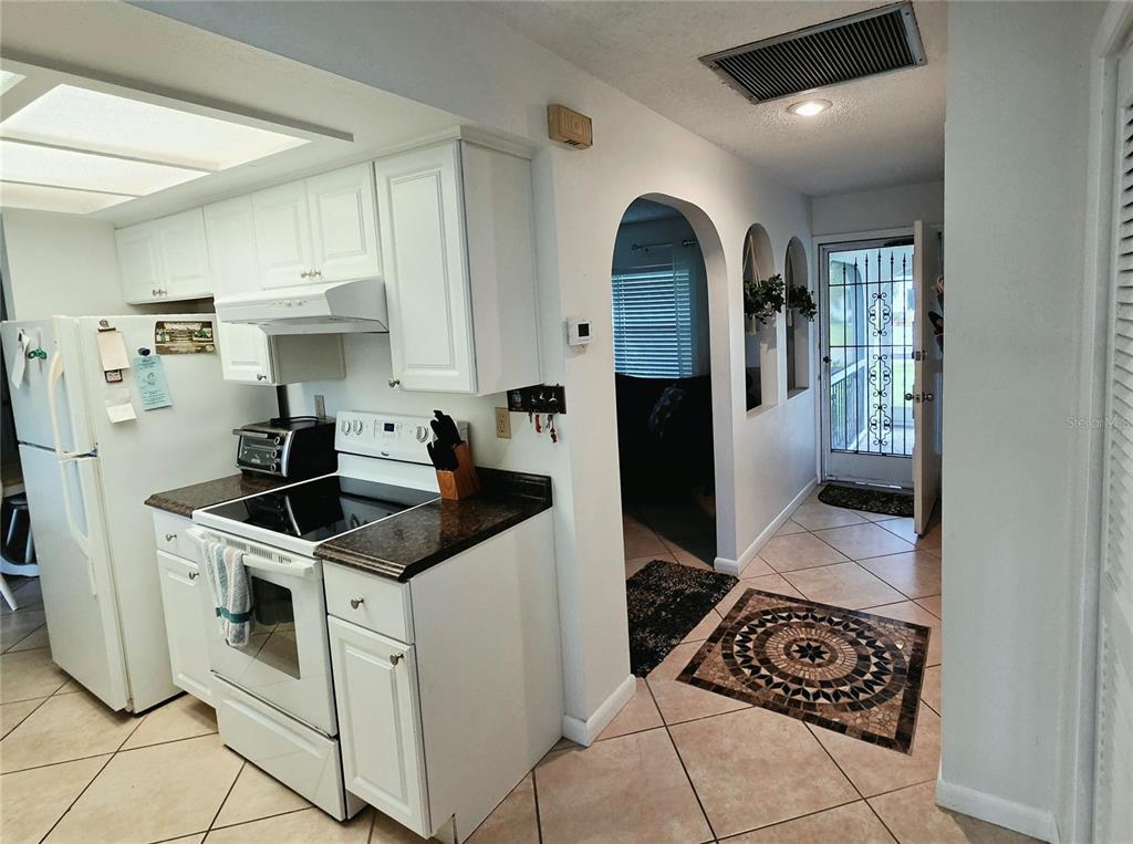22522 RYE AVENUE, PORT CHARLOTTE, FL — photo 4 of 15