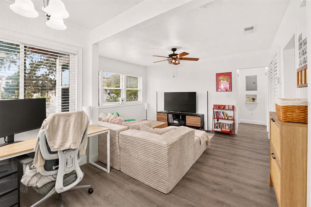 922 SW 7TH AVENUE, GAINESVILLE, FL — photo 5 of 30