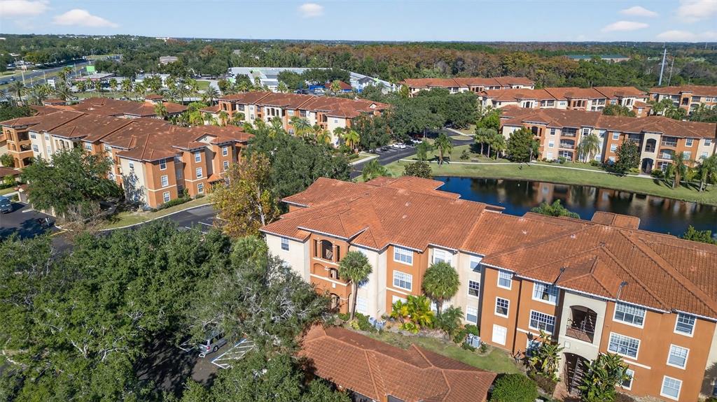 5572 METROWEST BOULEVARD UNIT 304, ORLANDO, FL — photo 2 of 30