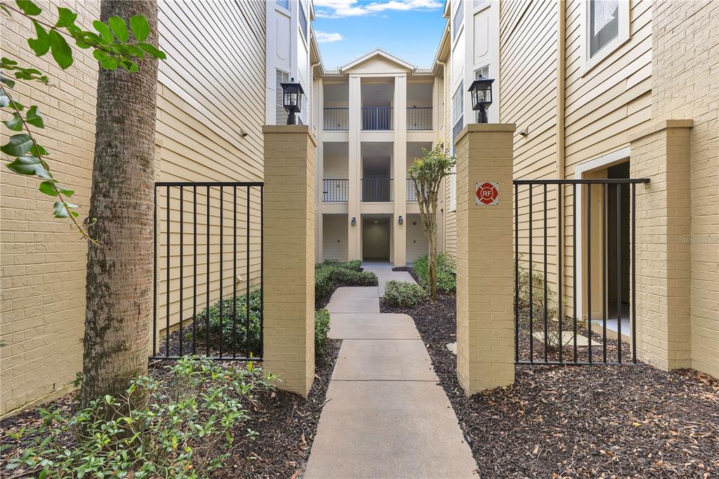 404 SUMMIT RIDGE PLACE UNIT 212