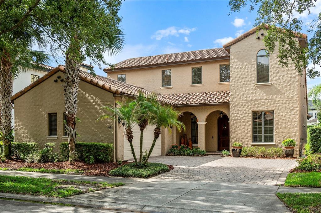 1421 CHAPMAN CIRCLE