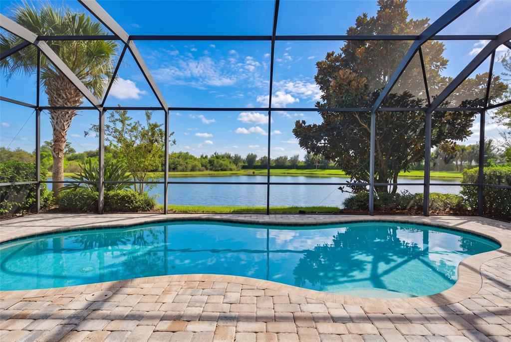 12326 BLUE HILL TRAIL, BRADENTON, FL — photo 2 of 30