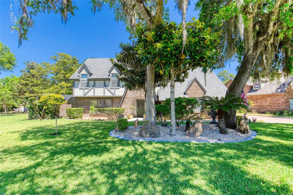 18 SILVER FOX TRAIL