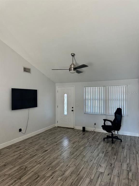 9408 ROSEBURY COURT, TAMPA, FL — photo 2 of 12