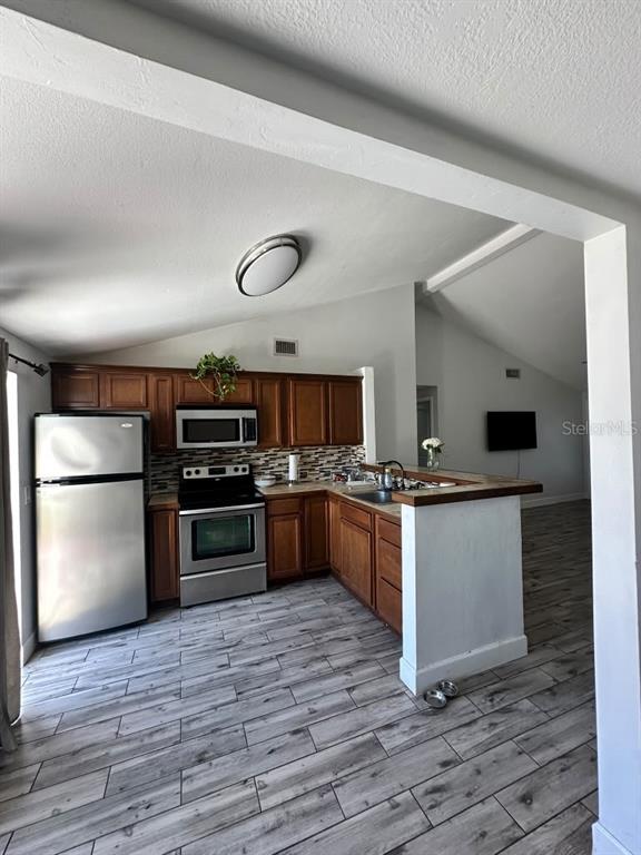 9408 ROSEBURY COURT, TAMPA, FL — photo 5 of 12