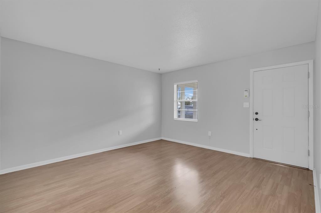 1345 S OXALIS AVE, ORLANDO, FL — photo 3 of 30