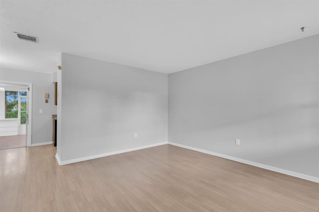 1345 S OXALIS AVE, ORLANDO, FL — photo 4 of 30