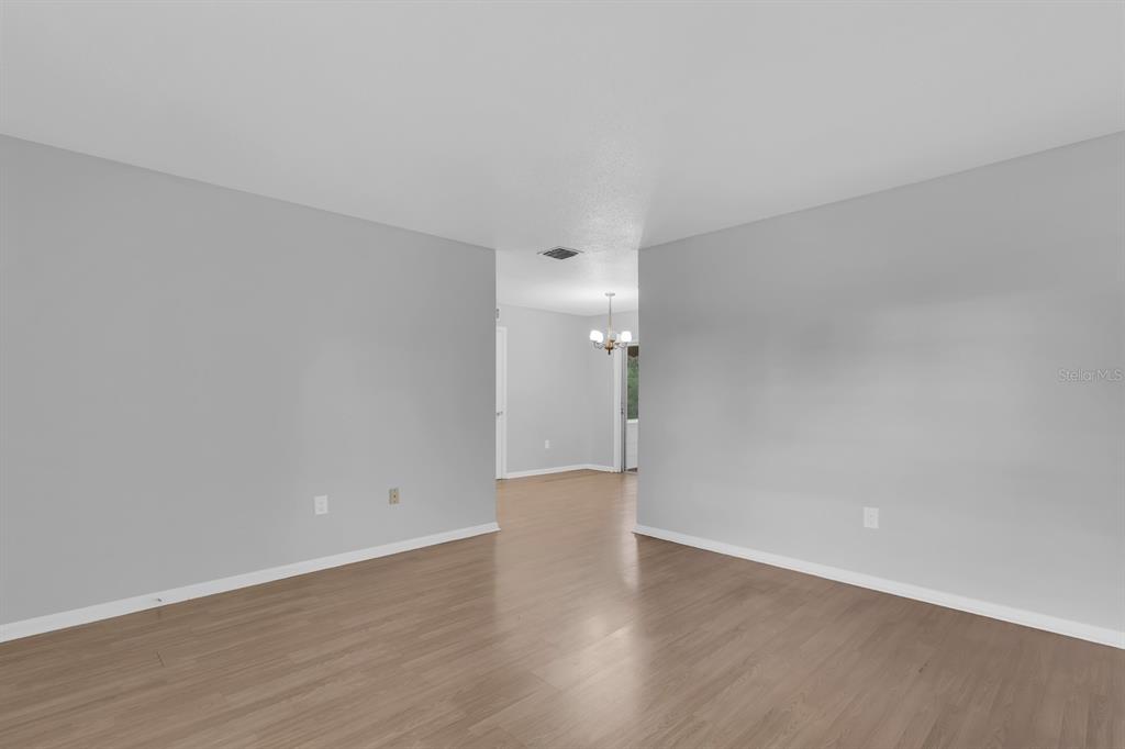 1345 S OXALIS AVE, ORLANDO, FL — photo 5 of 30