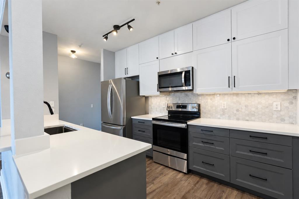 201 LONGVIEW AVENUE UNIT 202, CELEBRATION, FL — photo 5 of 30
