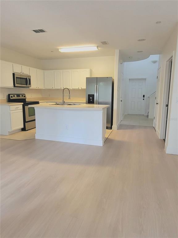9548 BACCHUS TRAIL, ORLANDO, FL — photo 3 of 19
