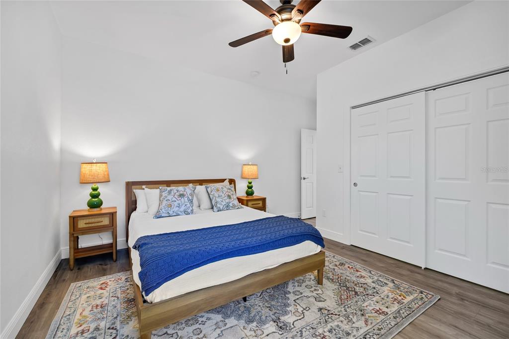 2011 VILLA SITES DRIVE, TAMPA, FL — photo 4 of 30