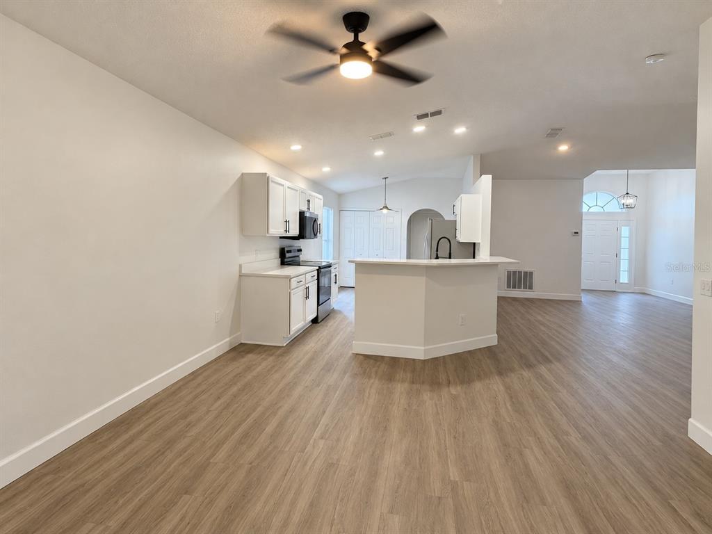 16767 CORNER LAKE DRIVE, ORLANDO, FL — photo 5 of 17