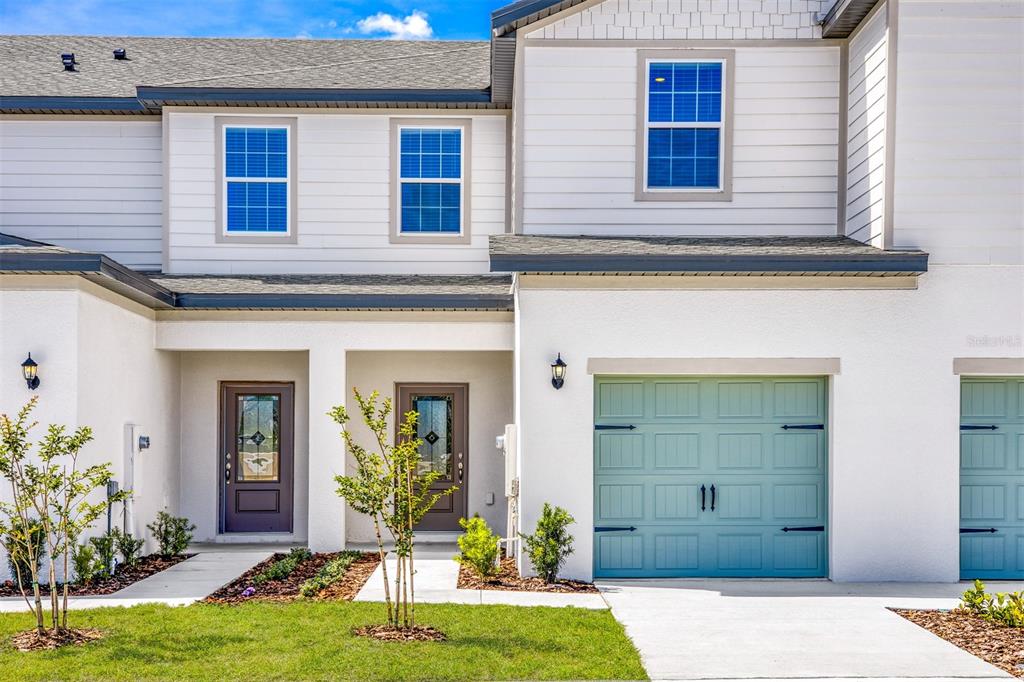 836 POPPY LANE