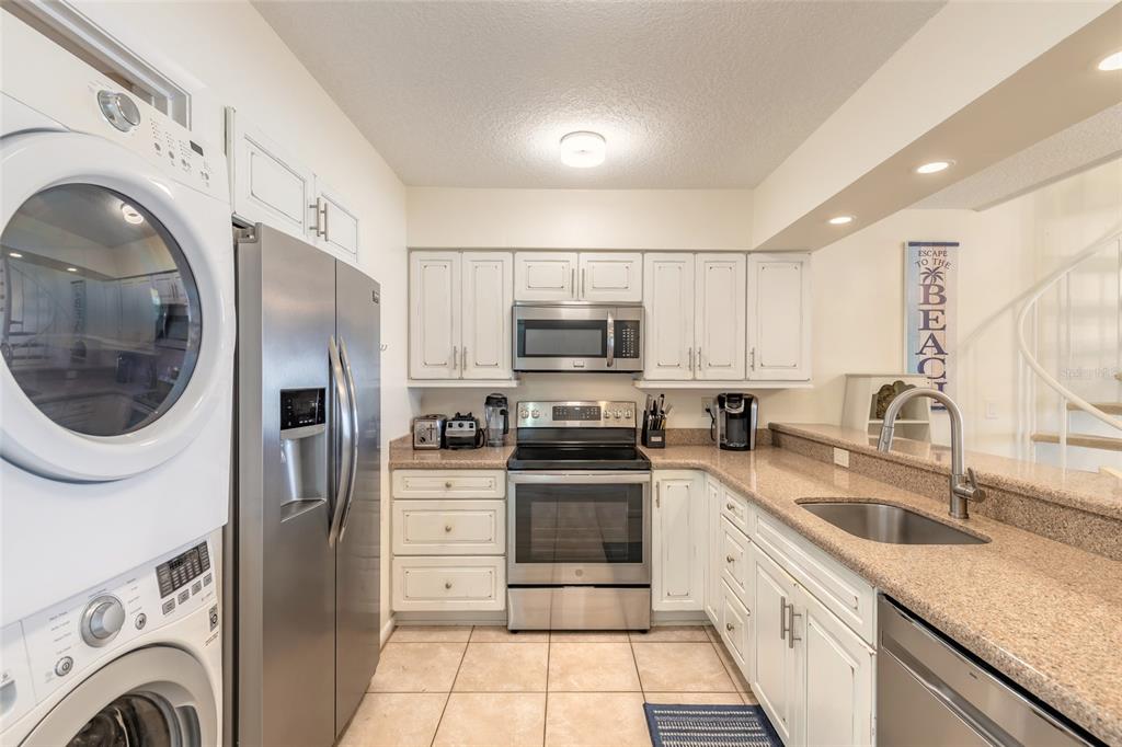 4801 SAXON DRIVE UNIT B-312, NEW SMYRNA BEACH, FL — photo 5 of 30