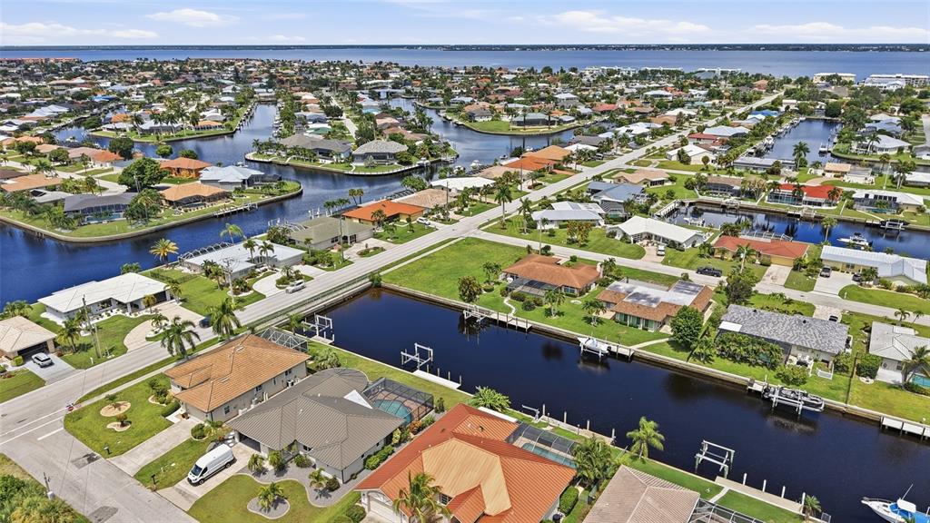 1661 VIA DOLCE VITA, PUNTA GORDA, FL — photo 3 of 5