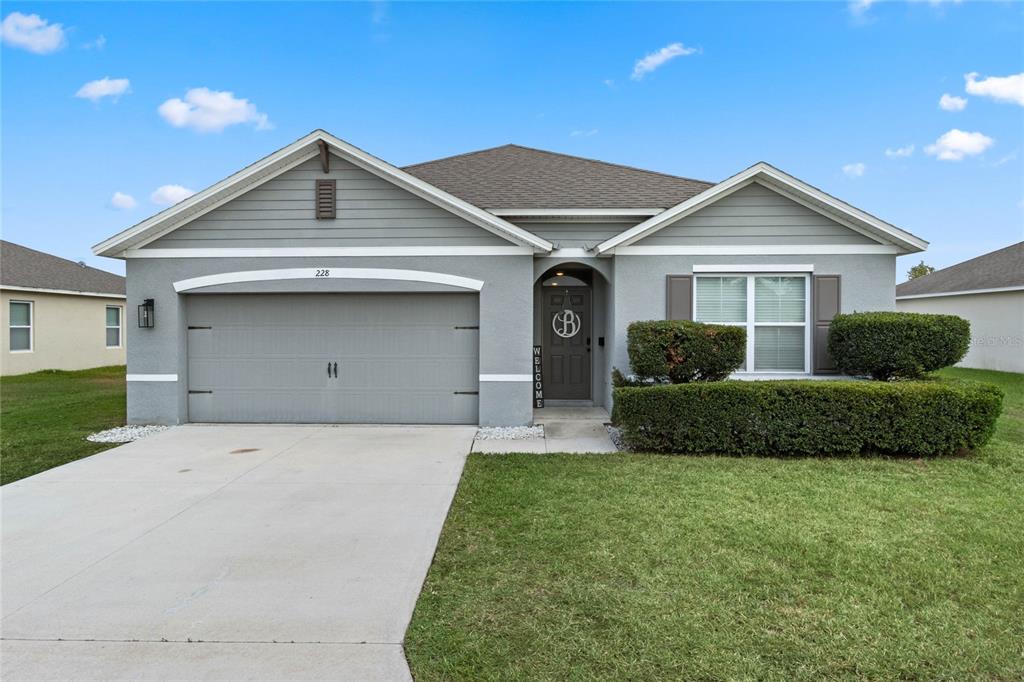 228 ST THOMAS DRIVE