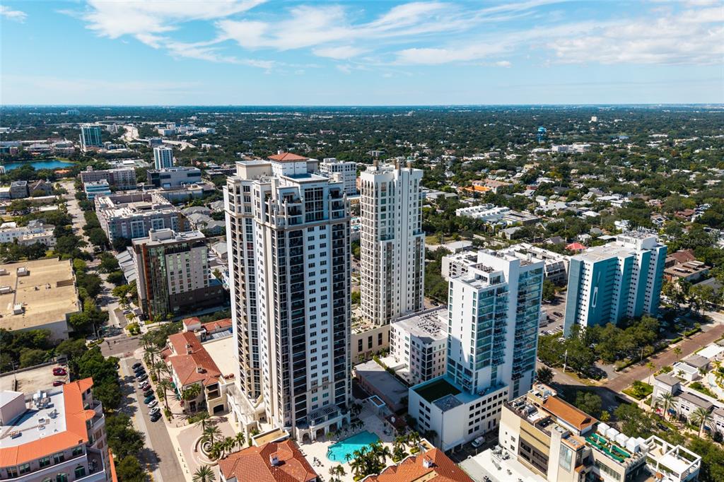 300 BEACH DRIVE NE UNIT 1804, ST PETERSBURG, FL — photo 3 of 30