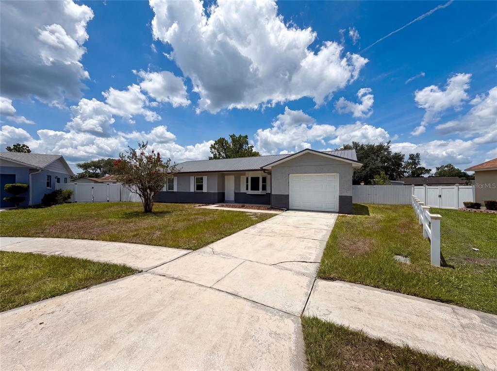 2922 XAVIER COURT