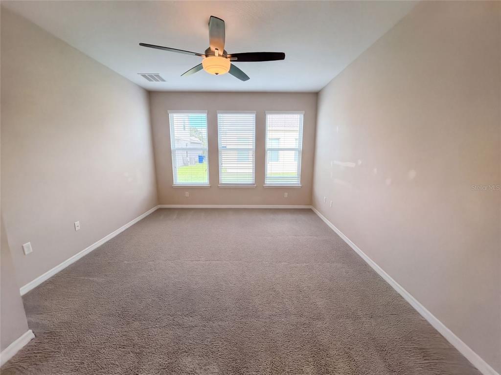 1958 COMMANDER WAY, KISSIMMEE, FL — photo 4 of 28