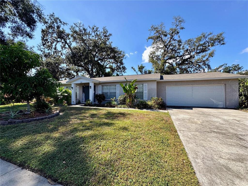 2908 FOREST CIRCLE