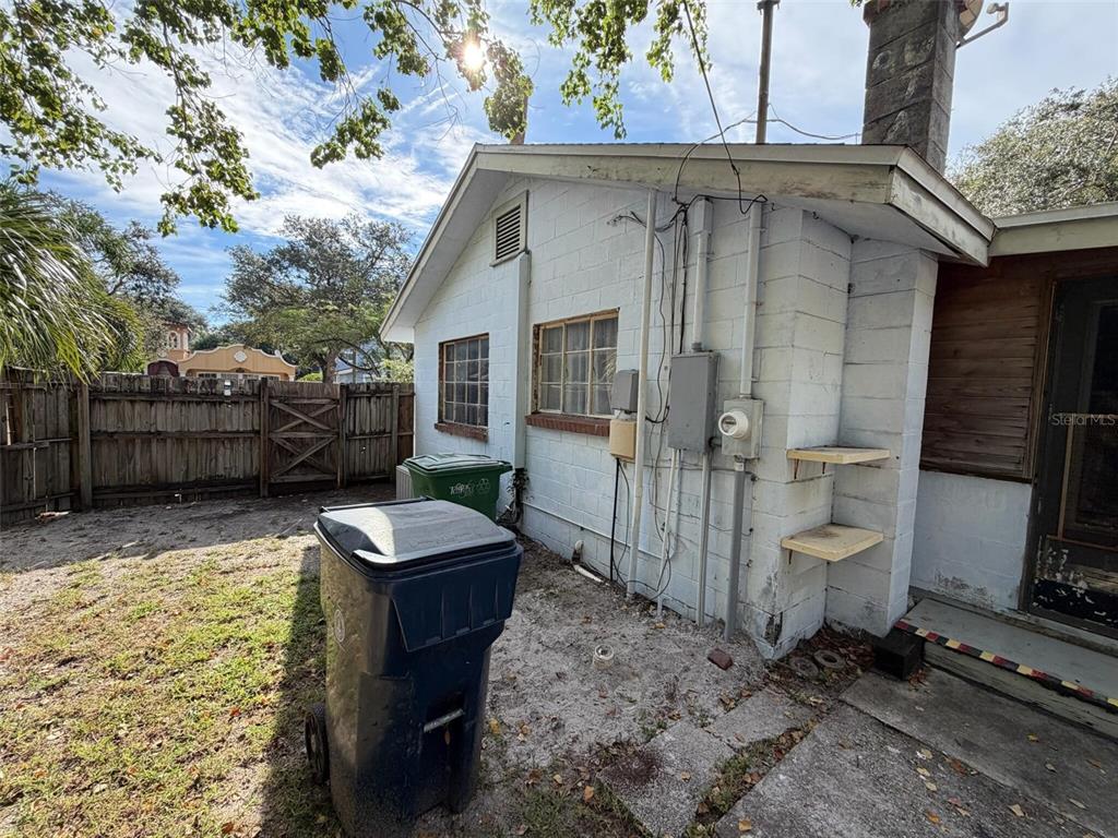 6028 S 2ND STREET, TAMPA, FL — photo 3 of 16