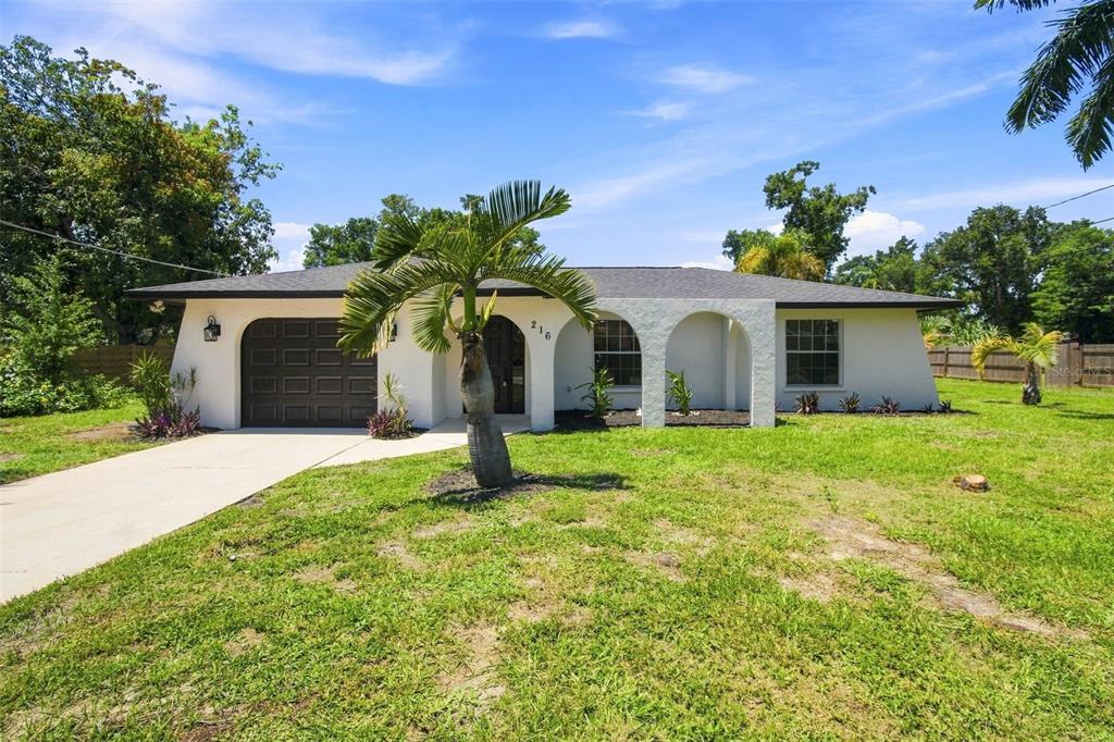 216 23RD STREET E, BRADENTON, FL — photo 4 of 30
