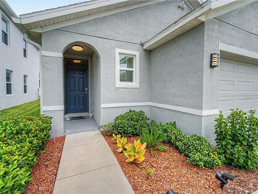 2918 LOTUS FLOWER TRAIL, WESLEY CHAPEL, FL — photo 5 of 30