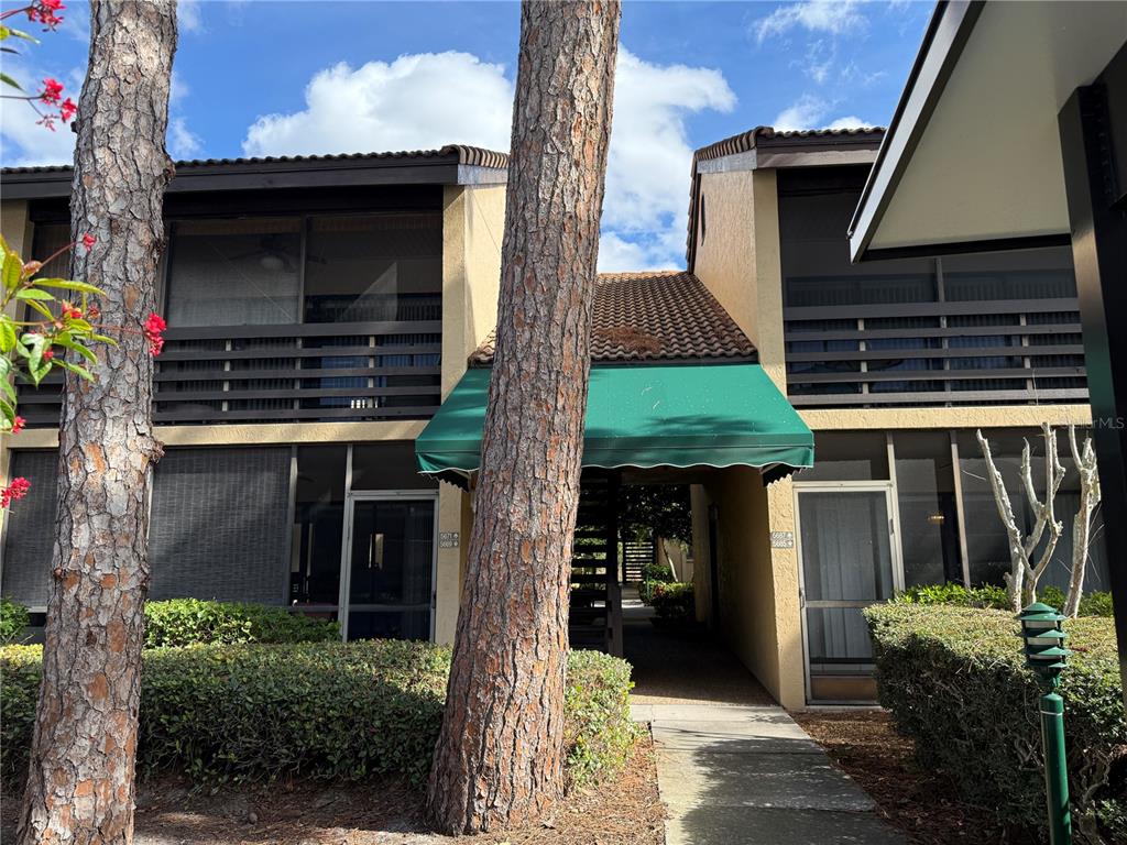 5697 ASHTON LAKE DRIVE UNIT 6, SARASOTA, FL — photo 2 of 30