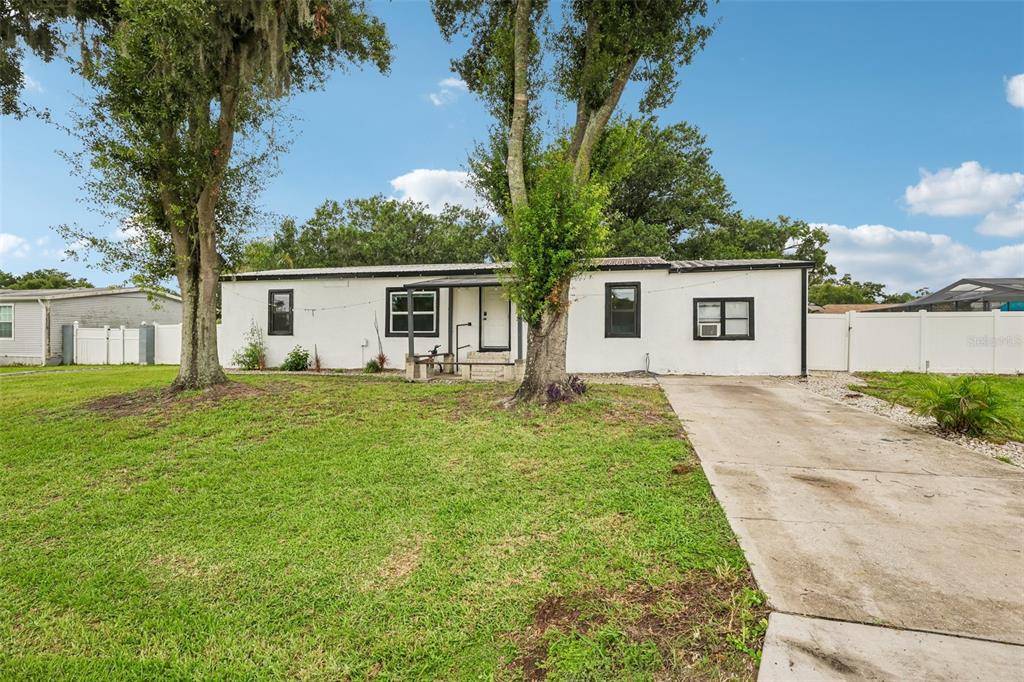 8620 INDIAN RIDGE TRAIL