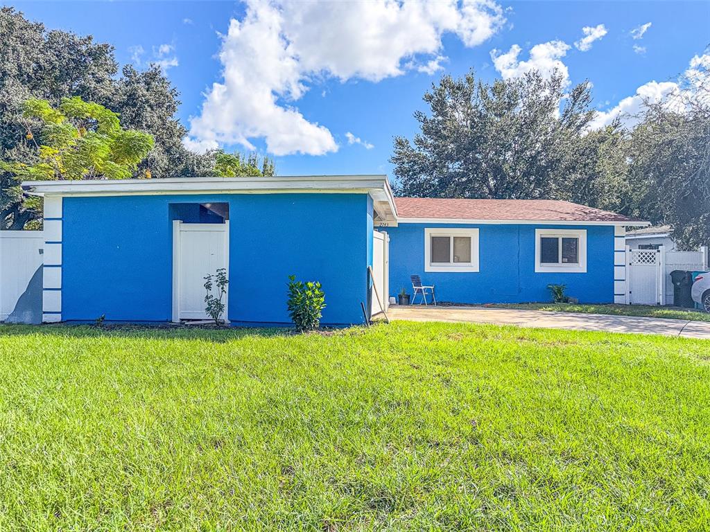 2743 GRANDOLA DRIVE