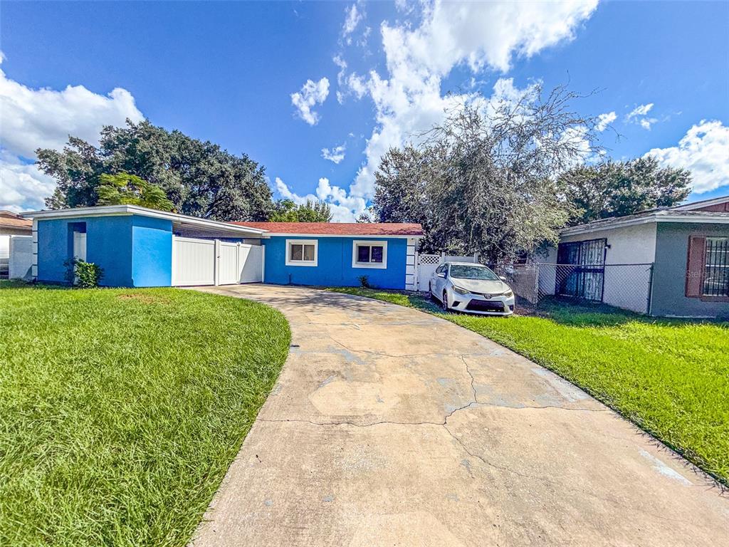 2743 GRANDOLA DRIVE, ORLANDO, FL — photo 2 of 35