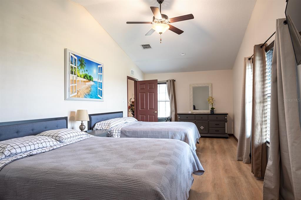 3211 LAKESHORE BOULEVARD, ST CLOUD, FL — photo 3 of 30
