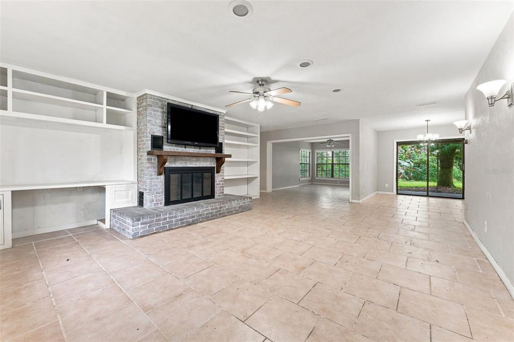 5903 LAKESIDE DRIVE, LUTZ, FL — photo 2 of 25