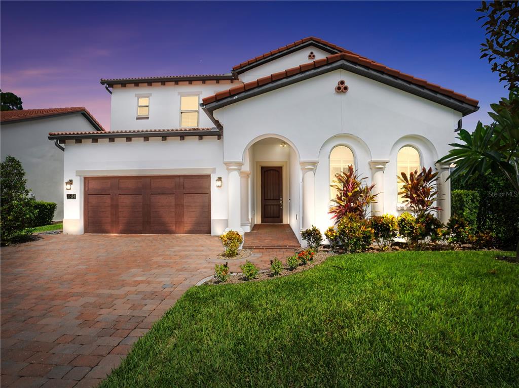 10414 ROYAL CYPRESS WAY
