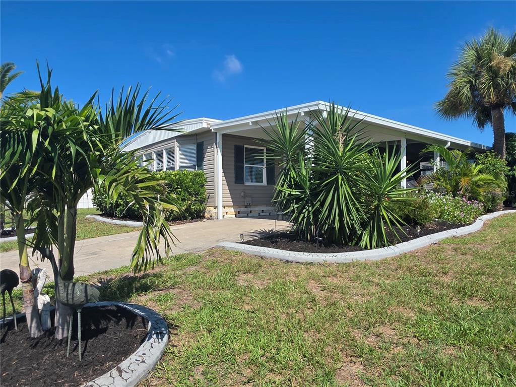 1427 SANDERLING DRIVE, ENGLEWOOD, FL — photo 2 of 30