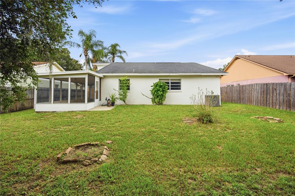 24724 SILVERSMITH DRIVE, LUTZ, FL — photo 5 of 25