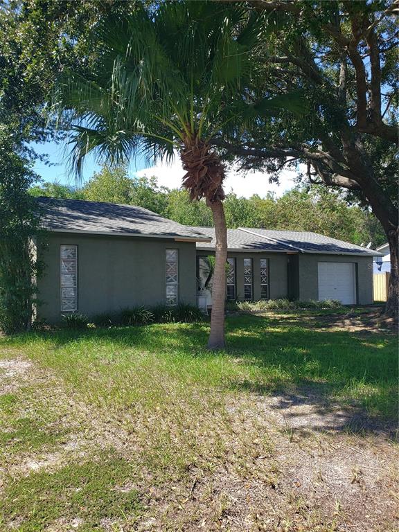 148 W CEDARWOOD CIRCLE