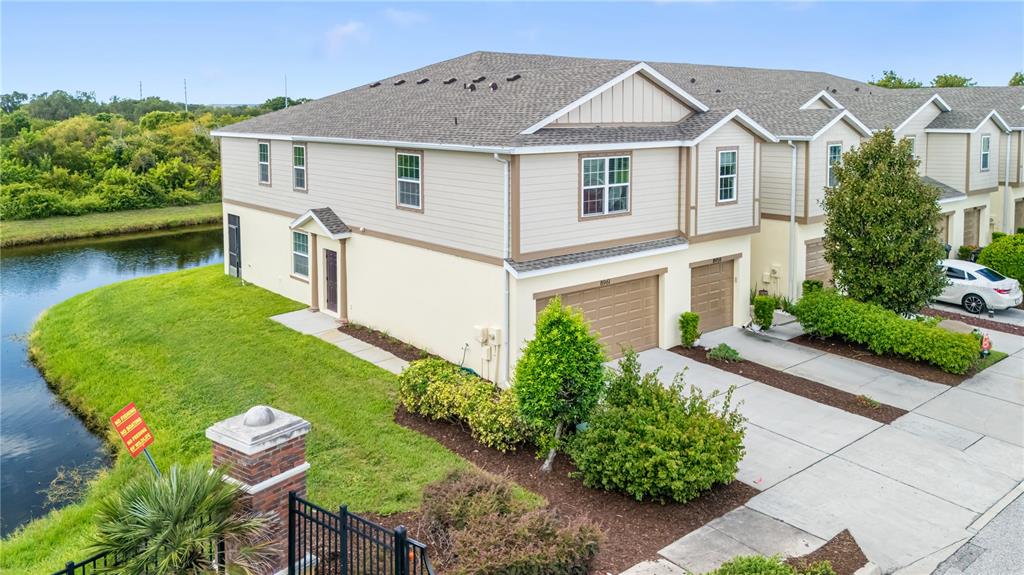 8961 TURNSTONE HAVEN PLACE, TAMPA, FL — photo 2 of 30