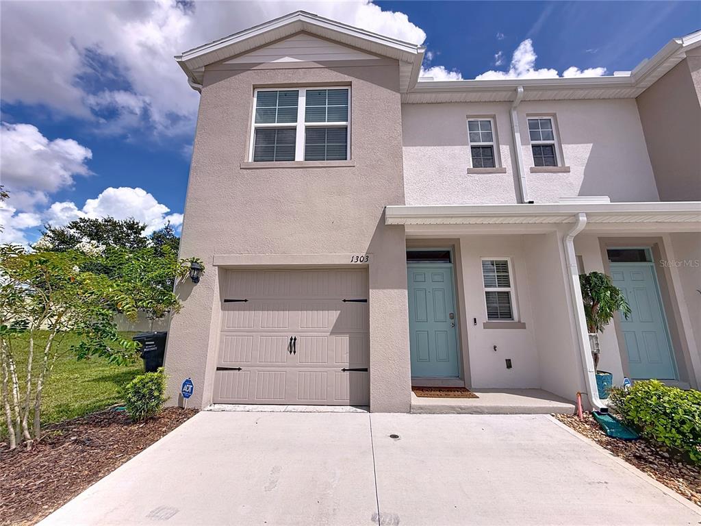 1303 TALLOWWOOD LANE